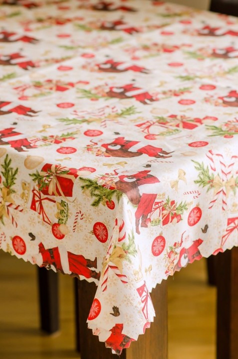 Obrus świąteczny Boże Narodzenie - Mikołaje