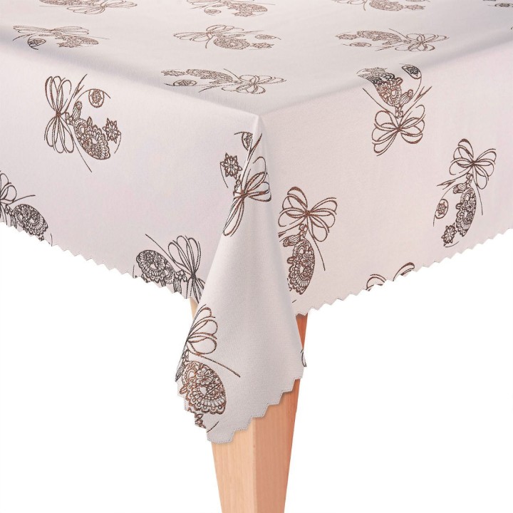 Obrus_świąteczny_bąbki