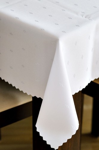Obrus okrągły biały 160 cm.