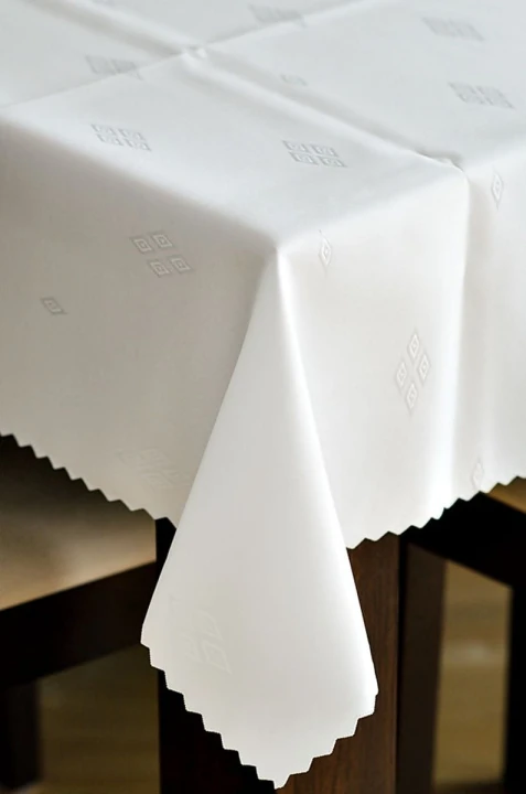 Obrus okrągły 160 cm. biały