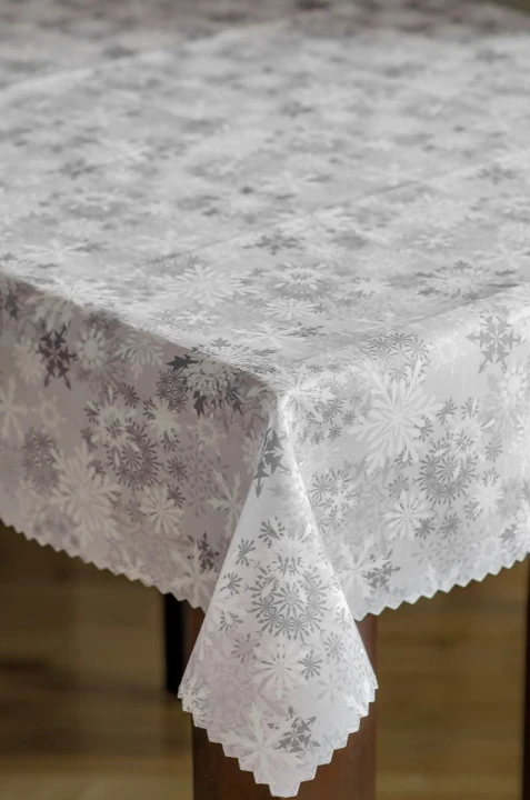 Obrus świąteczny Boże Narodzenie szary w śnieżynki 240x140