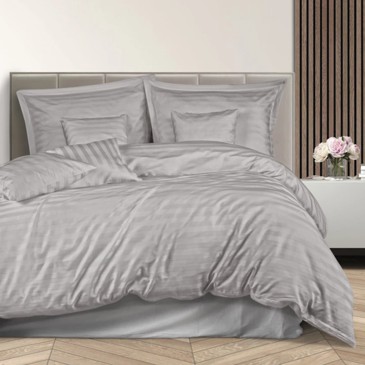 Pościel satynowa z bambusa i bawełny STRIPE GREY 220x200 + 2 poszewki 70x80 z listwą + 4 poszewki 40x40 BAMBOO