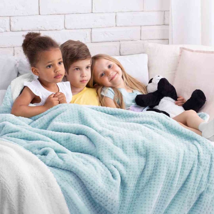 Koc Shleepy Błękitny Tłoczony żakardowo Nowoczesny 130x180 AmeliaHome