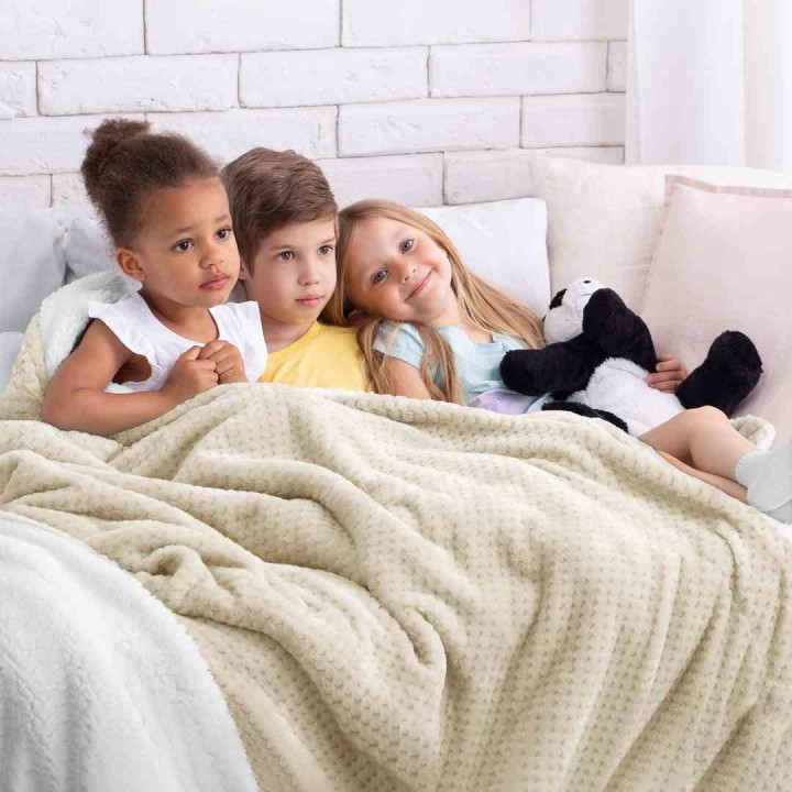 Koc Shleepy Beżowy Tłoczony żakardowo Nowoczesny 130x180 AmeliaHome
