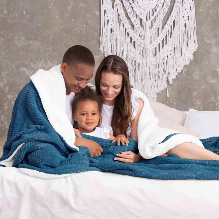 Koc Shleepy Indygo Tłoczony żakardowo Nowoczesny 130x180 AmeliaHome