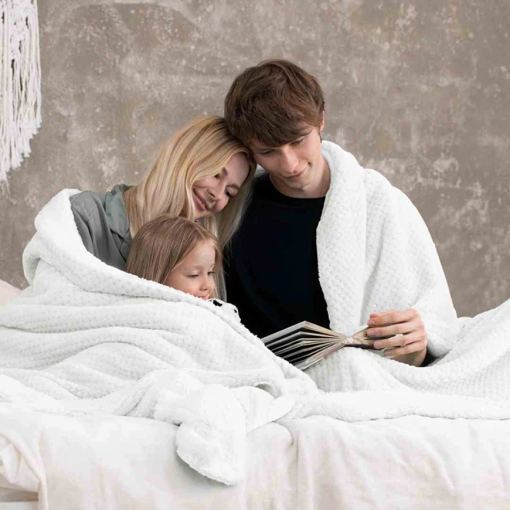 Koc Shleepy Biały Tłoczony żakardowo Nowoczesny 130x180 AmeliaHome