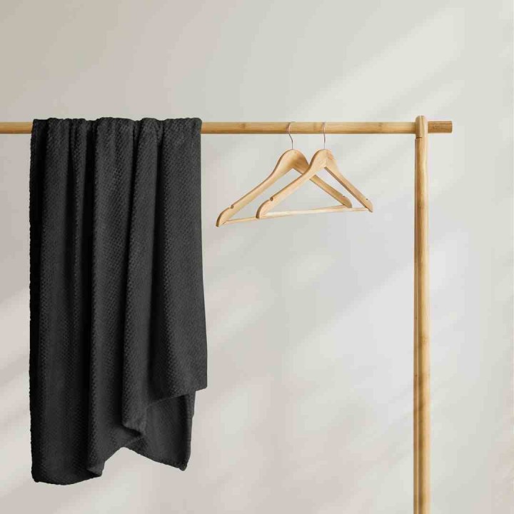 DecoKing koc czarny HENRY rozmiar 70x150 cm.