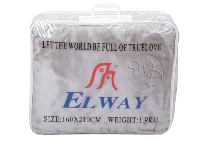 Koc-Elway-szary-walizka.