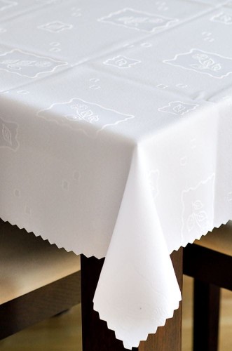 Obrus 110x160 biały plamoodporny