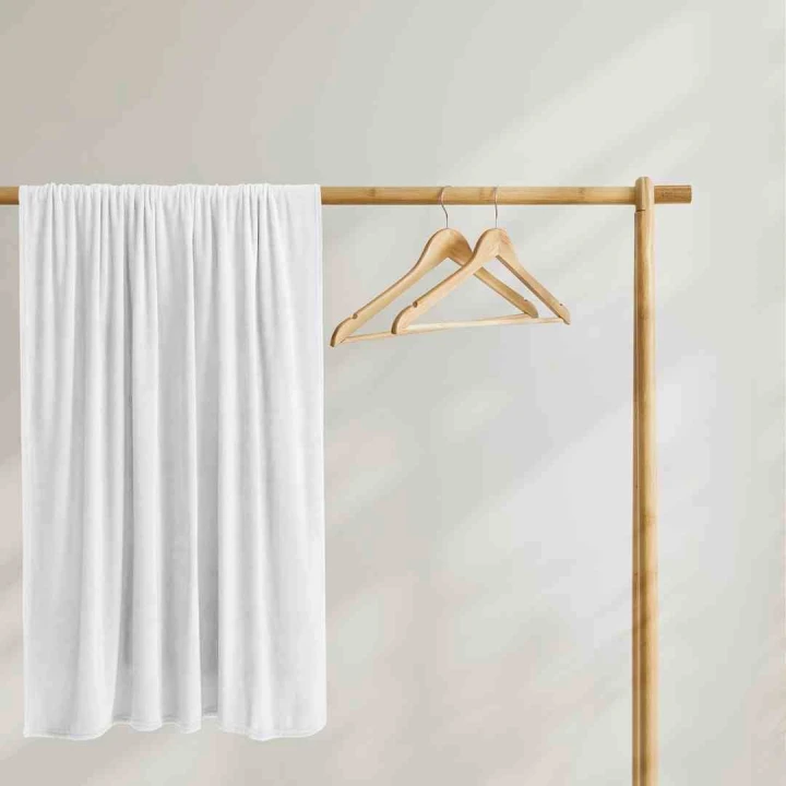 DecoKing koc MIC kolor biały 150x200 cm.