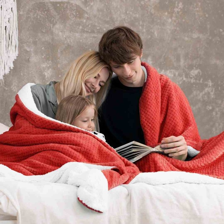 AmeliaHome - Koc SHLEEPY czerwony - 170x210 cm.