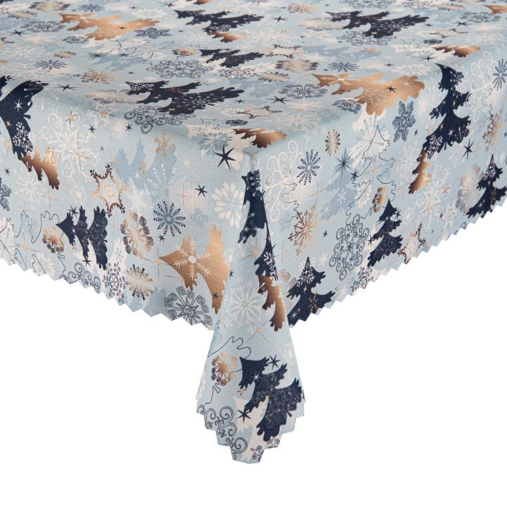 Obrus świąteczny plamoodporny niebieski ze złotymi i granatowymi choinkami oraz śnieżynkami – dekoracja stołu na Boże Narodzenie