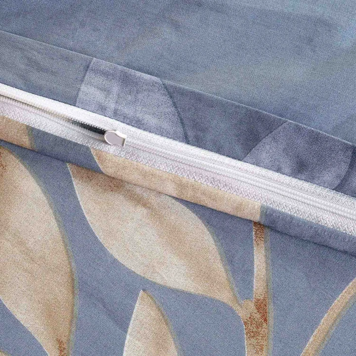 Pościel bawełniana 220x200 Cottonlove Sandleaf — niebieska z beżowymi liśćmi, OEKO-TEX®