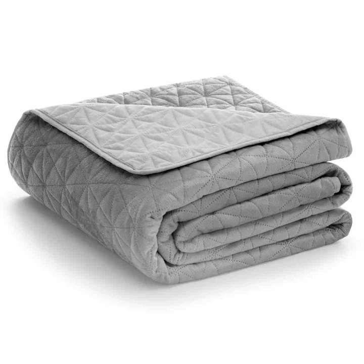 Narzuta na łóżko LAILA szara gładka glamour 170x270 pikowana velvet
