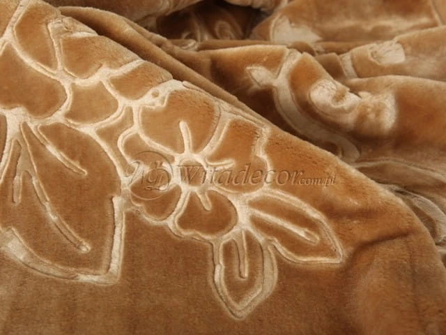 Komplet Narzut Elway Karmelowy Camel Tłoczony 160x210 cm